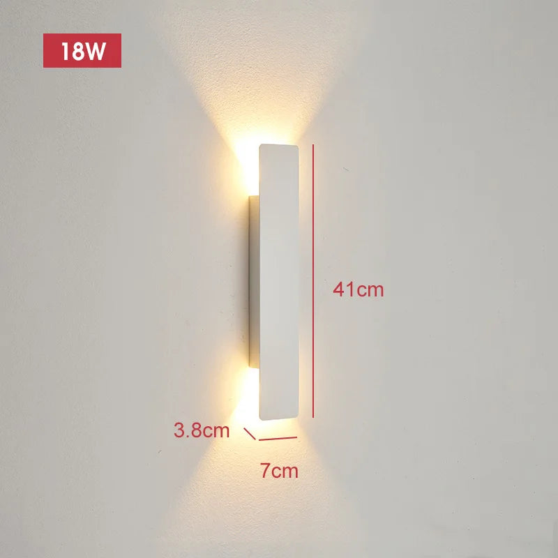 Aplique LED Lineal Exterior 18W – Luz Bidireccional