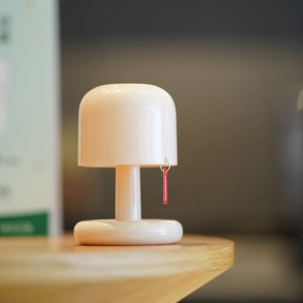 Mini Lámpara de Mesa LED Táctil Recargable